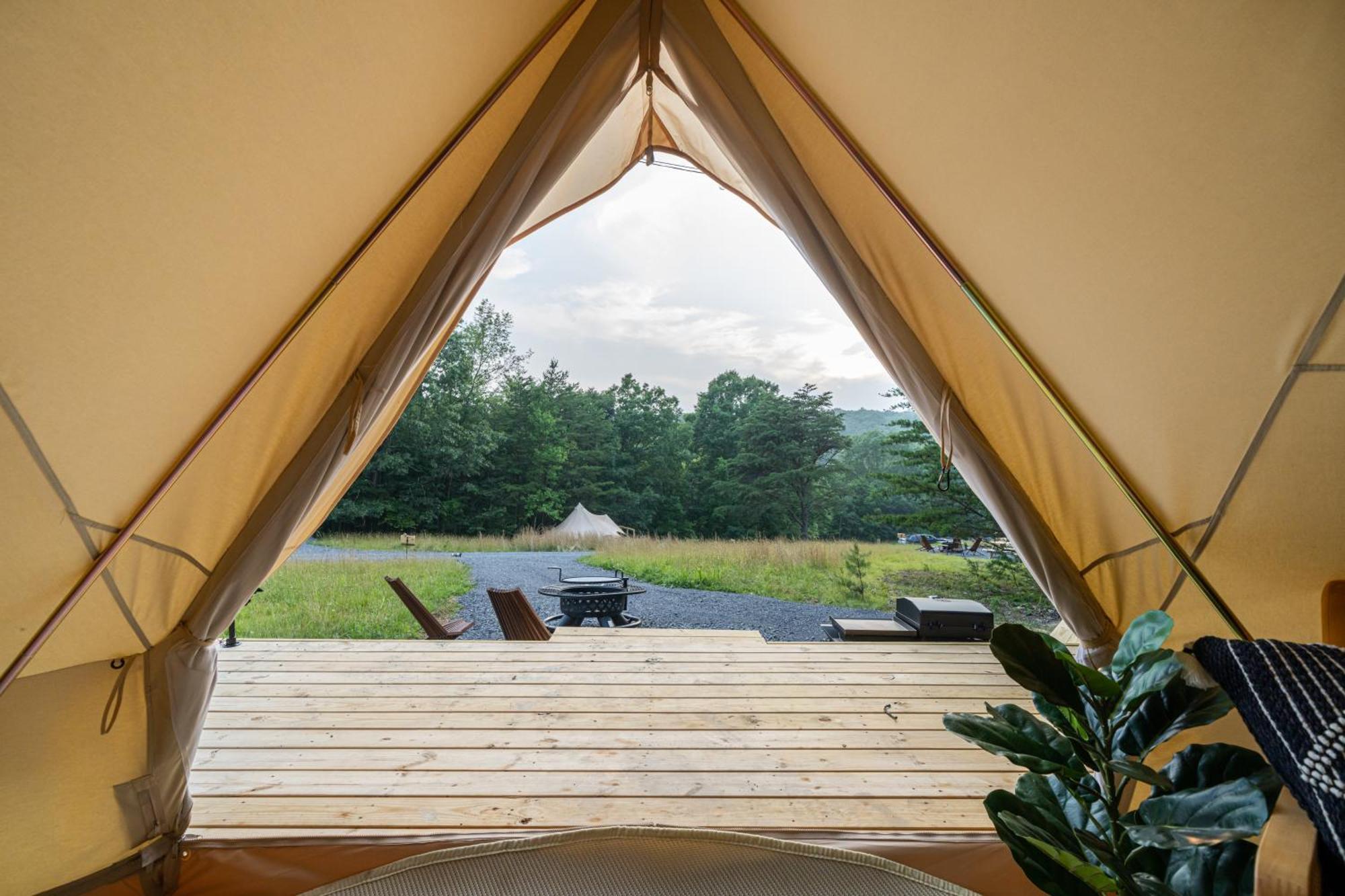Firefly Ridge Luxury Retreat Hotel Great Cacapon Exterior foto